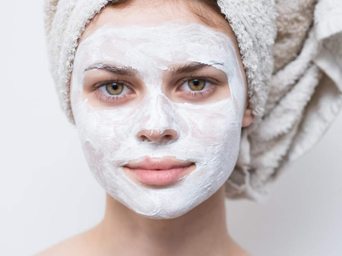 Best DIY Homemade Maida Face Masks For Tighter And Brighter Skin