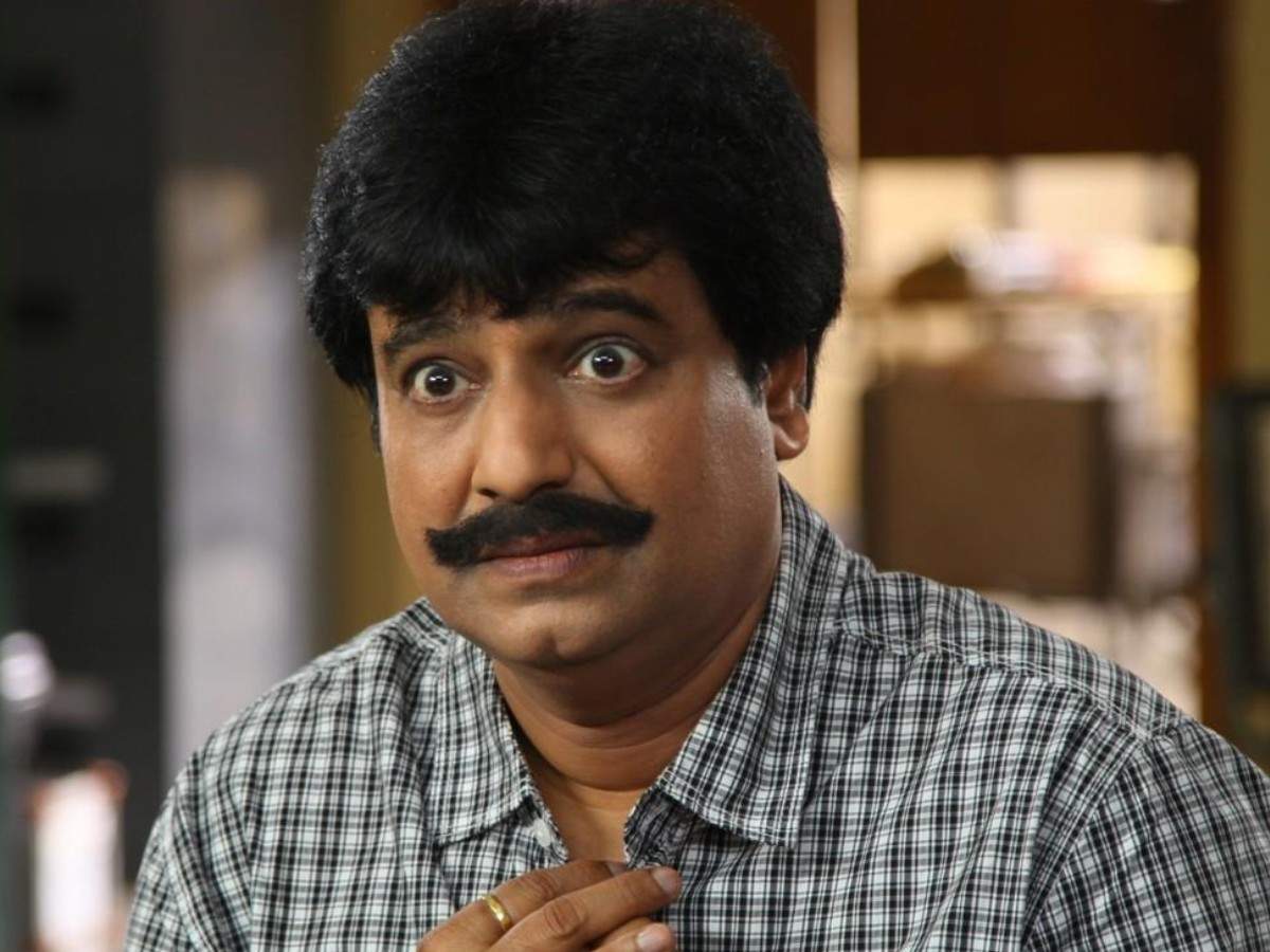 Vivek appreciates a meme about how to stop the locust attack | Tamil Movie  News - Times of India