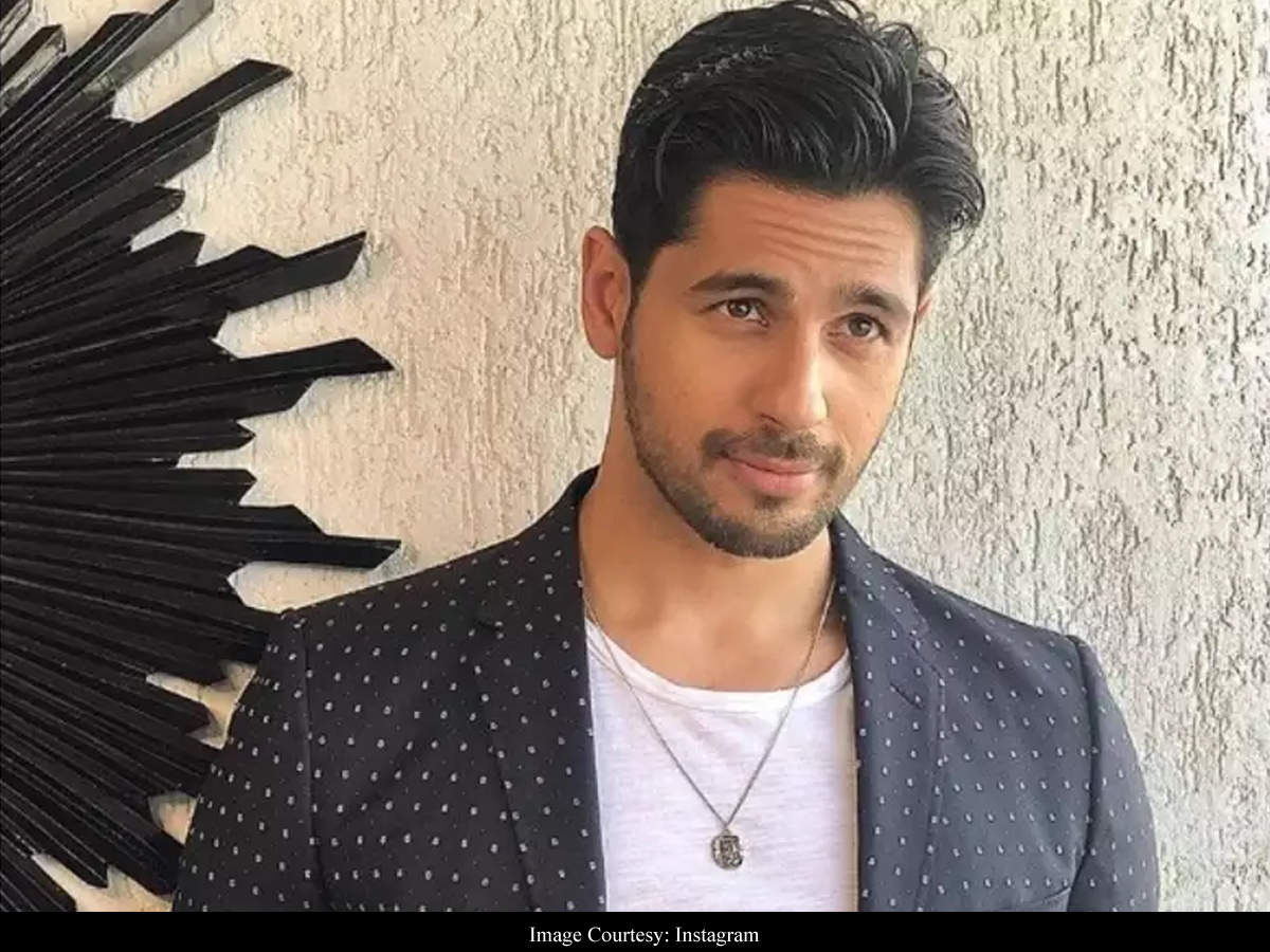 World Environment Day: Sidharth Malhotra shares throwback video of cycling  in Kashmir | Hindi Movie News - Times of India