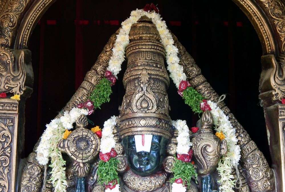 Tirupati Balaji Temple reopens its doors for devotees from today; bars entry for visitors from containment zones