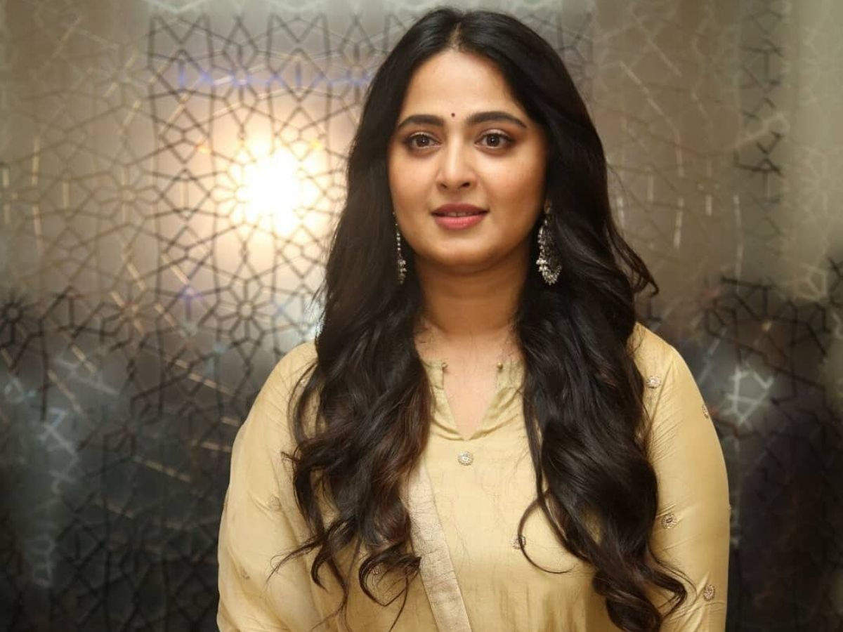 Changes happen slowly in a million moments that look the same: Anushka  Shetty | Telugu Movie News - Times of India