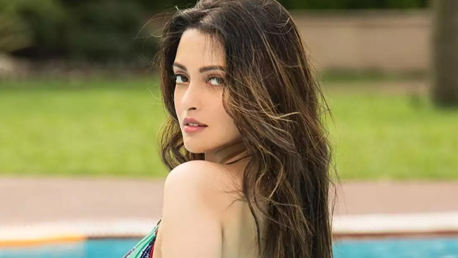 Swara Bhasker Slams A Twitter User For Calling Her Tumse While Questioning Her Stance On The Ongoing Social Media Controversy Hindi Movie News Times Of India