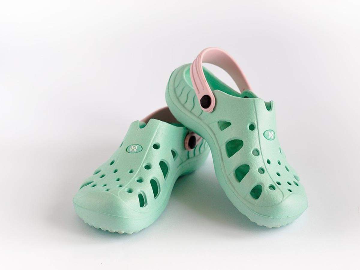 Crocs slides, Fila flip flops 