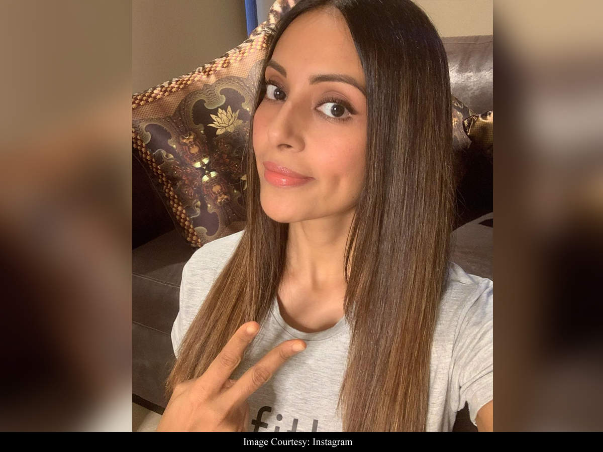 Bipasha Basu pens a powerful note on being referred to as 'dusky' beauty:  My skin colour didn't define me | Hindi Movie News - Times of India