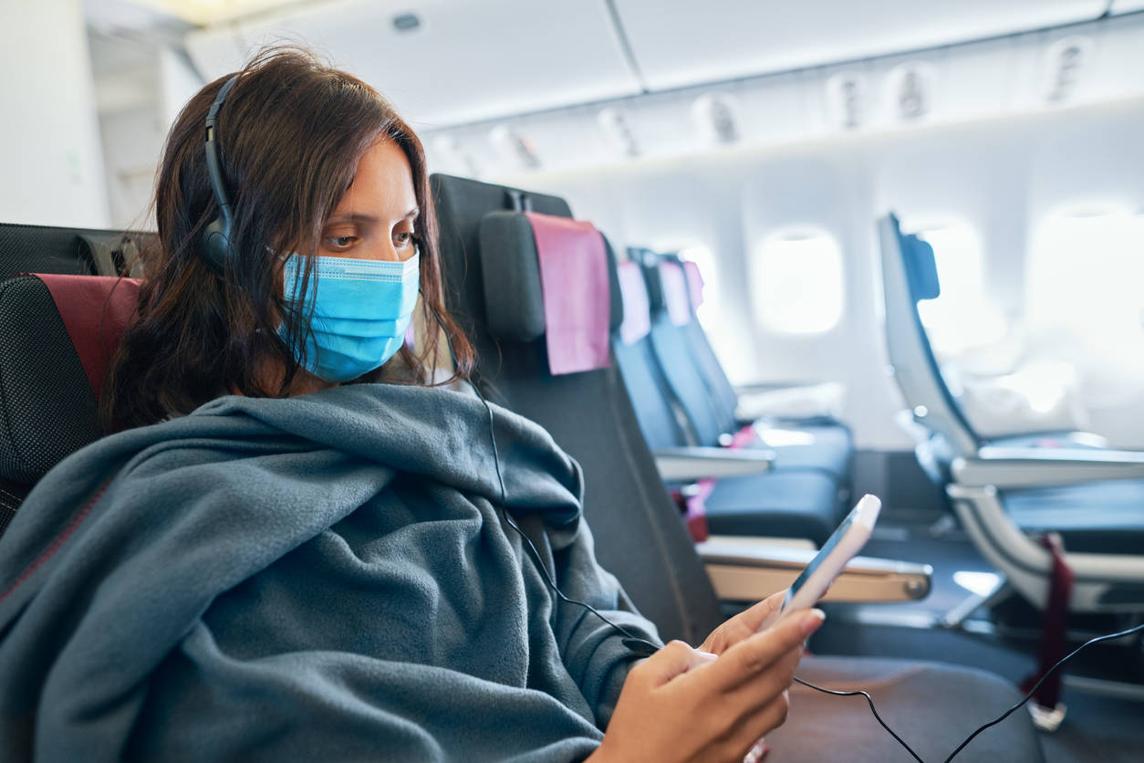 An airline is giving ‘yellow card’ to passengers for not wearing masks