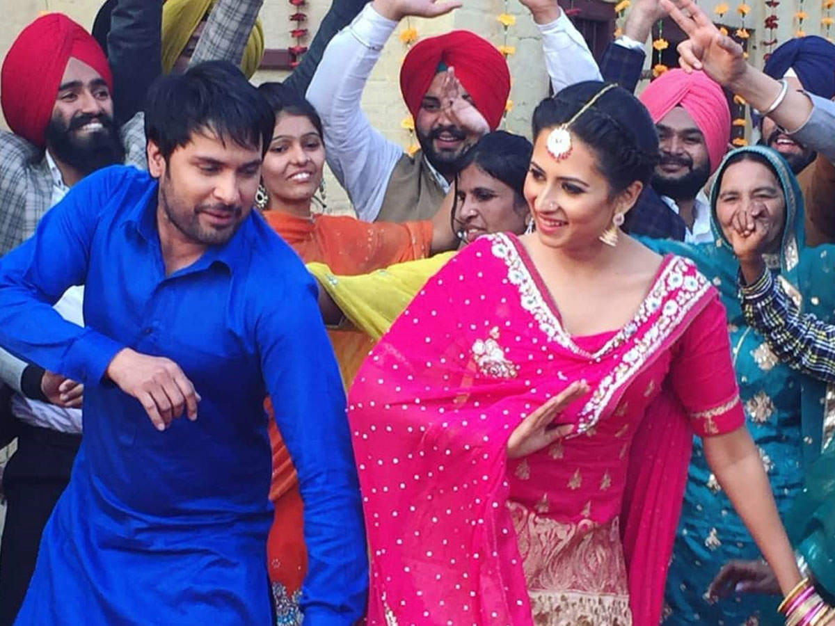 Amrinder Gill and Sargun Mehta starrer 'Love Punjab' re-enters in ...