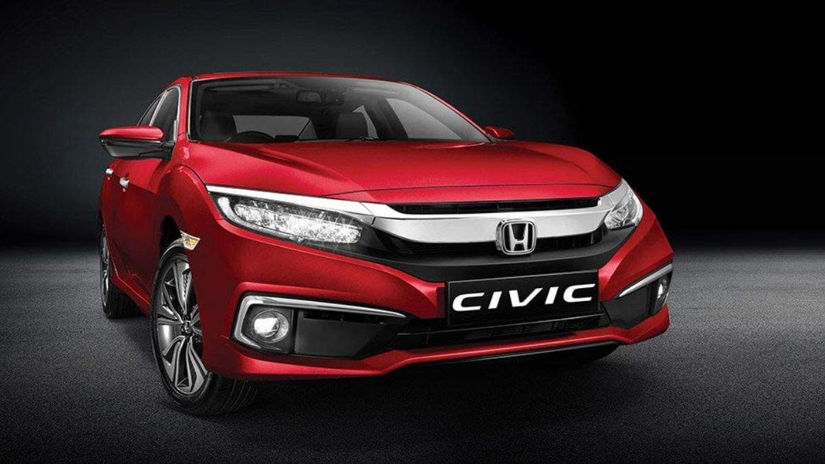 Honda Civic: Honda Civic vs Hyundai Elantra: performance and price - Times of India
