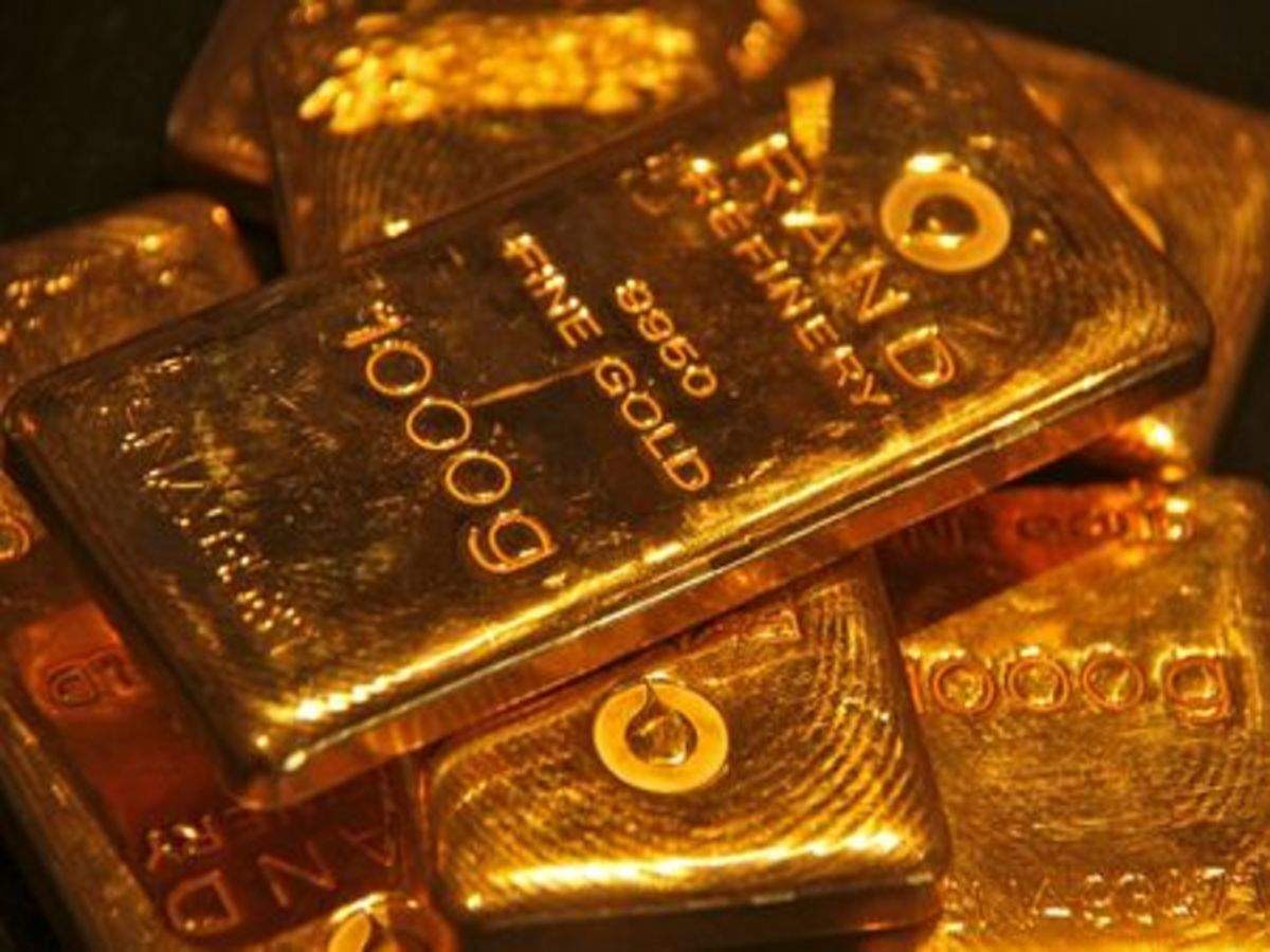 Gold Price Today: Gold prices skid below Rs 49,000-mark on profit booking |  India Business News - Times of India