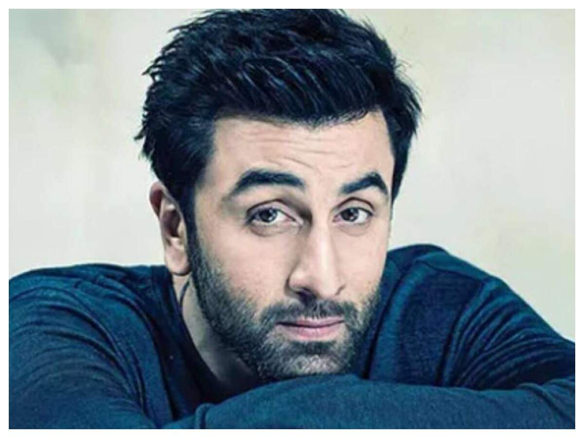 Flashback Friday: THIS is what Ranbir Kapoor has to say about not being on  social media | Hindi Movie News - Times of India