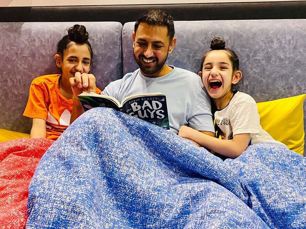 The tale of Grewal fun continues with entertaining videos of Gippy Grewal  with sons Ekomkar and Gurfateh | Punjabi Movie News - Times of India