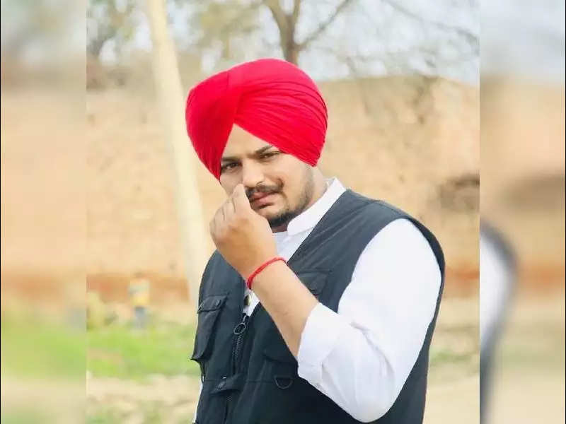 Despite multiple FIRs, Punjabi singer Sidhu Moose Wala evades law |  Ludhiana News - Times of India