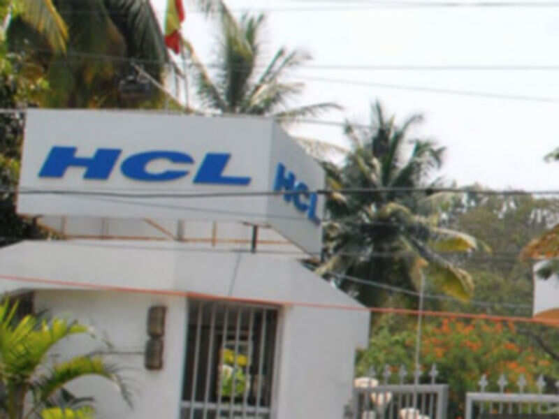 HCL Hiring: HCL Tech to hire 15,000 from campuses this fiscal | India Business News - Times of India