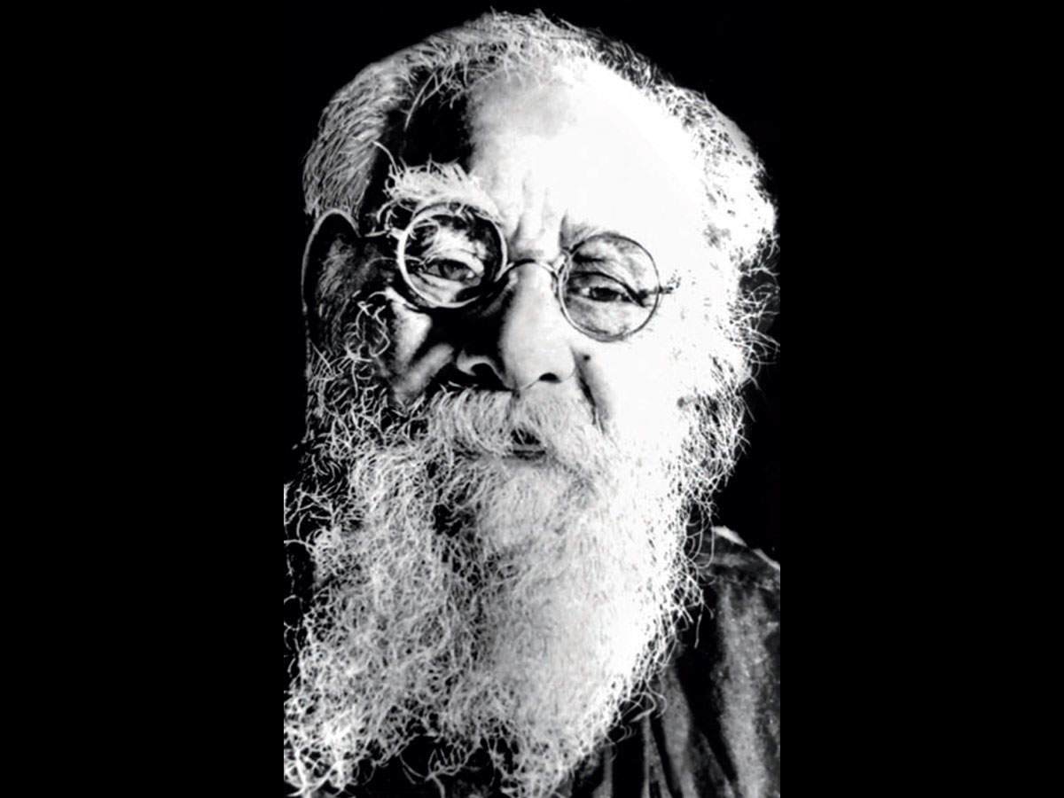 Periyar's book of poems now in Hindi - Times of India
