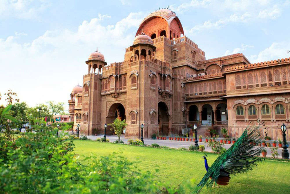 This palatial boutique hotel in Bikaner, Rajasthan is offering free stay; you just got to pay for food!