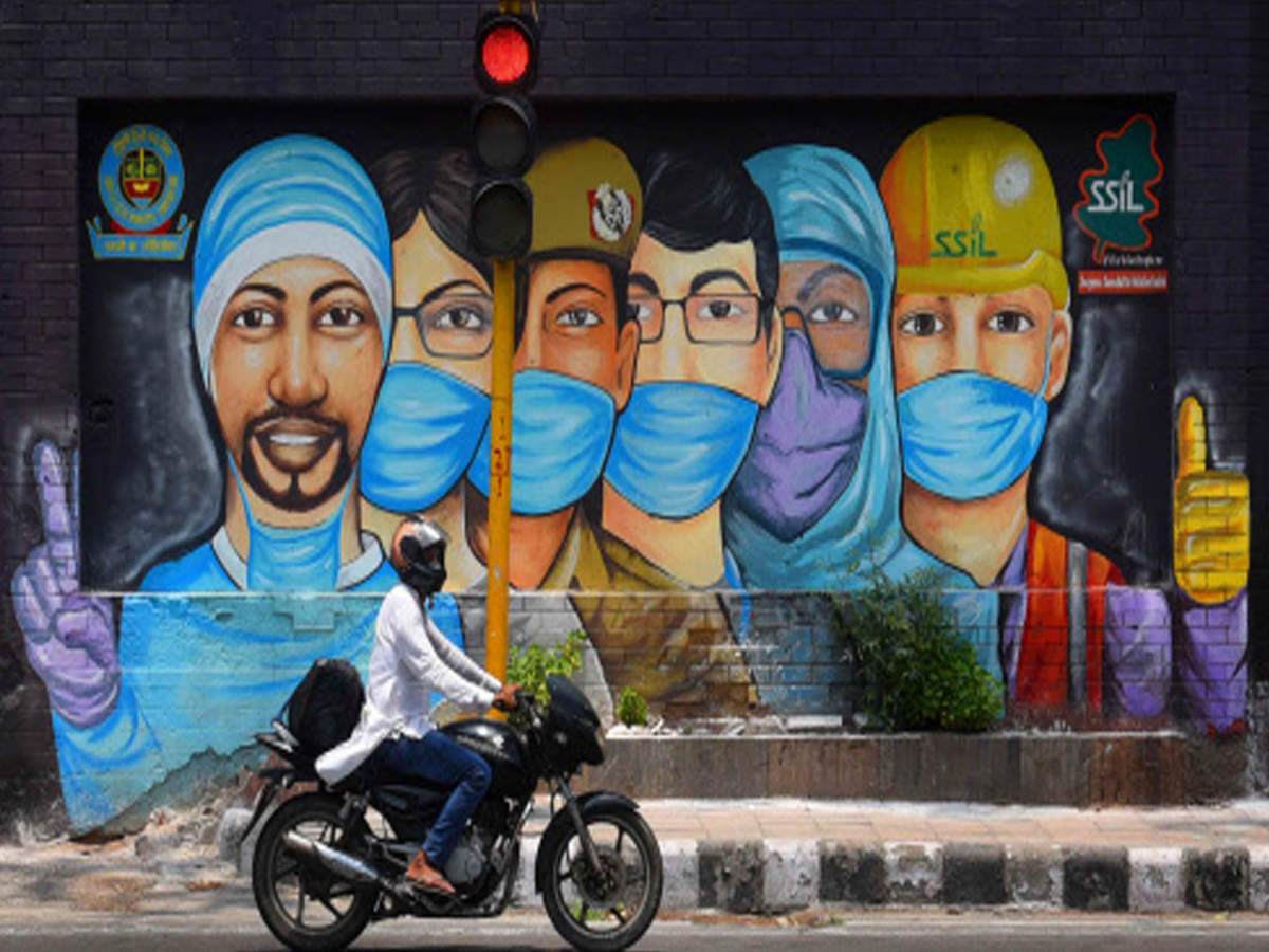A mural of frontline workers after the government eased a nationwide lockdown imposed as a preventive measure against the Covid-19 coronavirus in New Delhi. (File photo)
