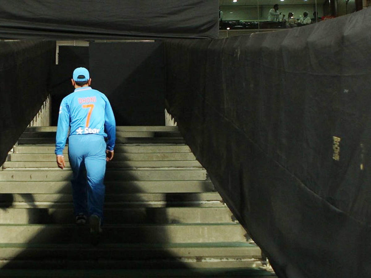'Players will come & go but there won't be a calmer man like him': From Sachin Tendulkar to Virender Sehwag, cricketers pay tribute to MS Dhoni