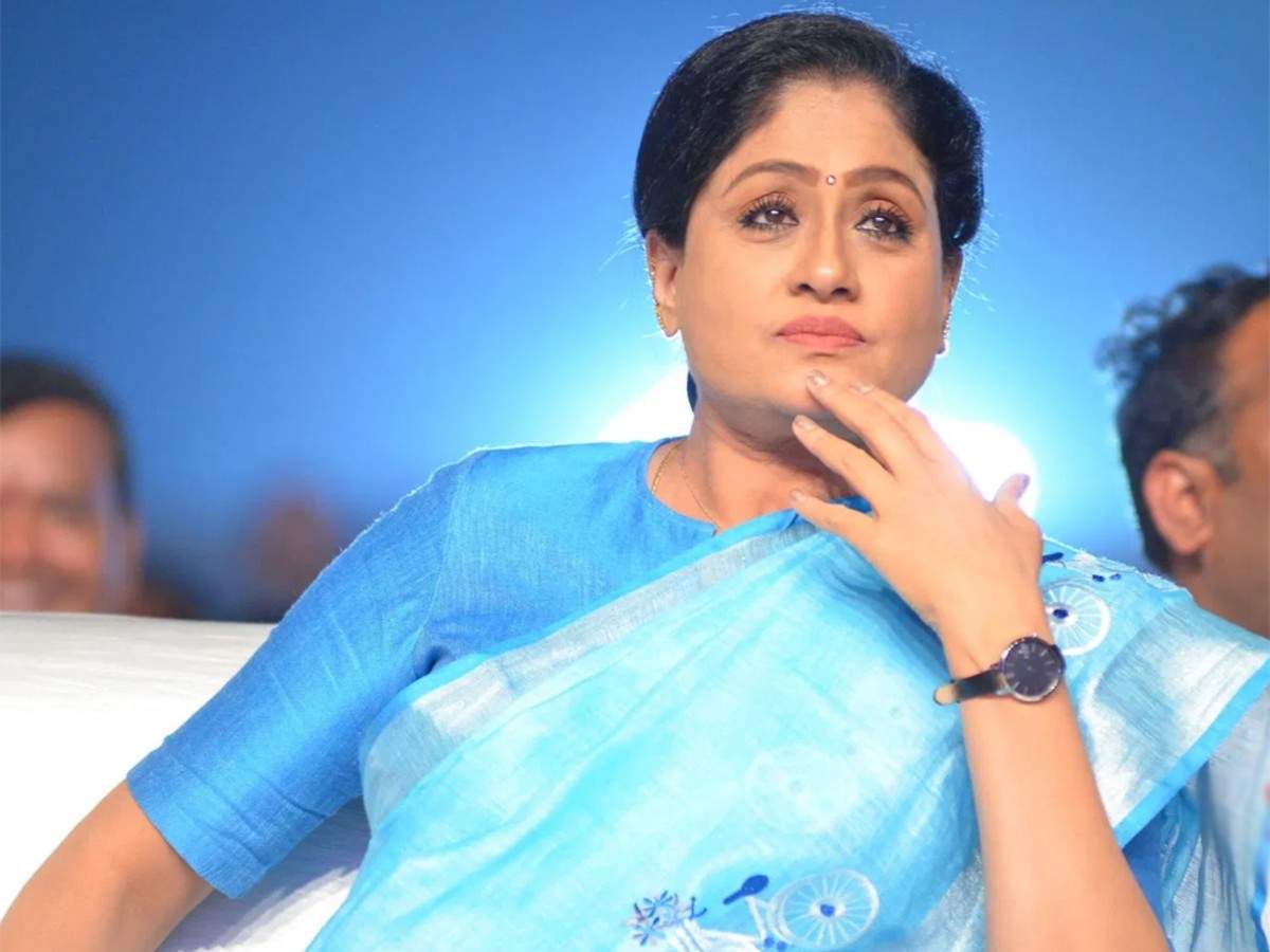 SP Balasubrahmanyam's fans' love and prayers will ensure he sings for us  again: Vijayashanthi | Telugu Movie News - Times of India