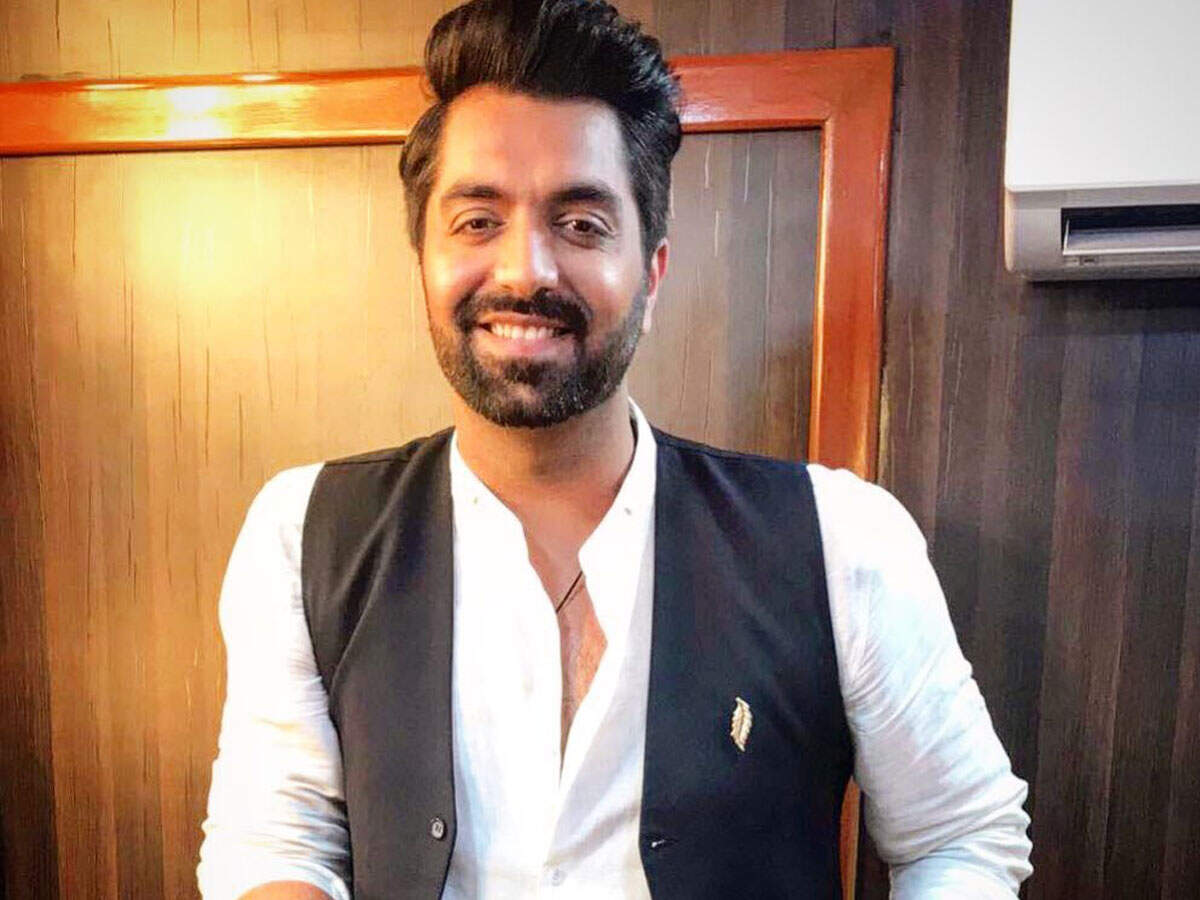Chandigarh Girl Manleen Rekhi To Mark Her Singing Debut With 'Khaab'