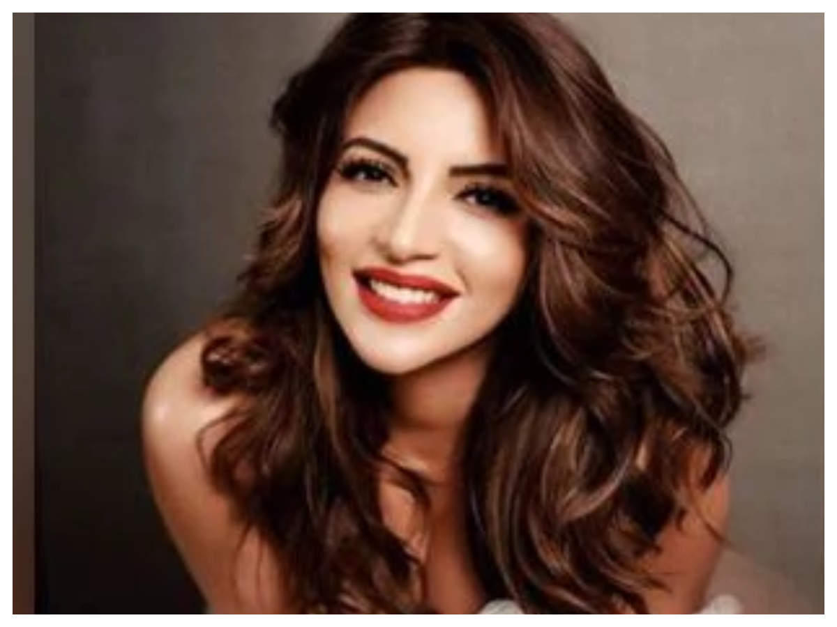 Shama Sikander Opens Up On Drug Abuse In Bollywood Parties Says Nobody Forces You To Do Something On Gunpoint Hindi Movie News Times Of India