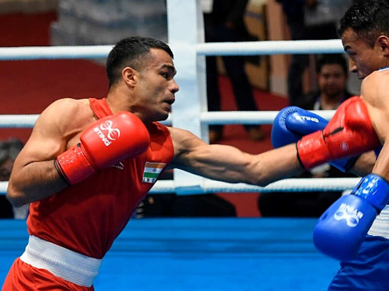 Boxer Vikas Krishan eyes pro bouts in USA to prepare for Olympics | Boxing  News - Times of India