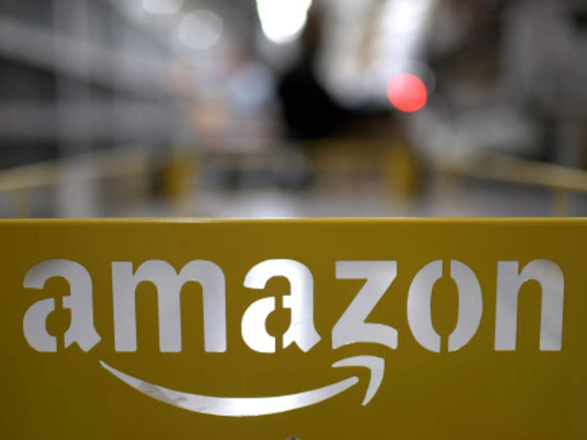 What slowdown? Amazon seeks to hire 33,000 people - Times of India