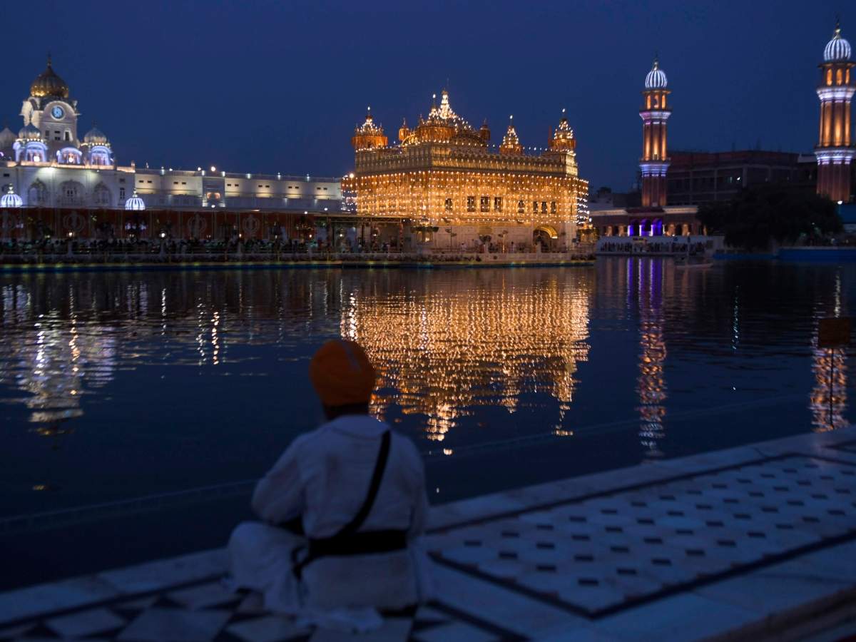 Centre allows Golden Temple to accept foreign donations for first time |  India News - Times of India