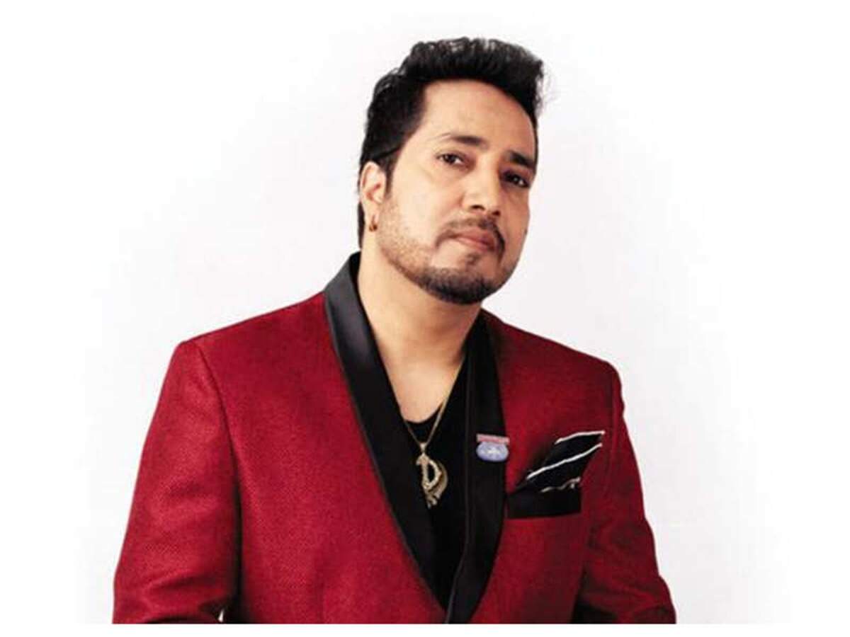 Sa Re Ga Ma Pa Mika Singh To Judge The Reality Show Times Of India