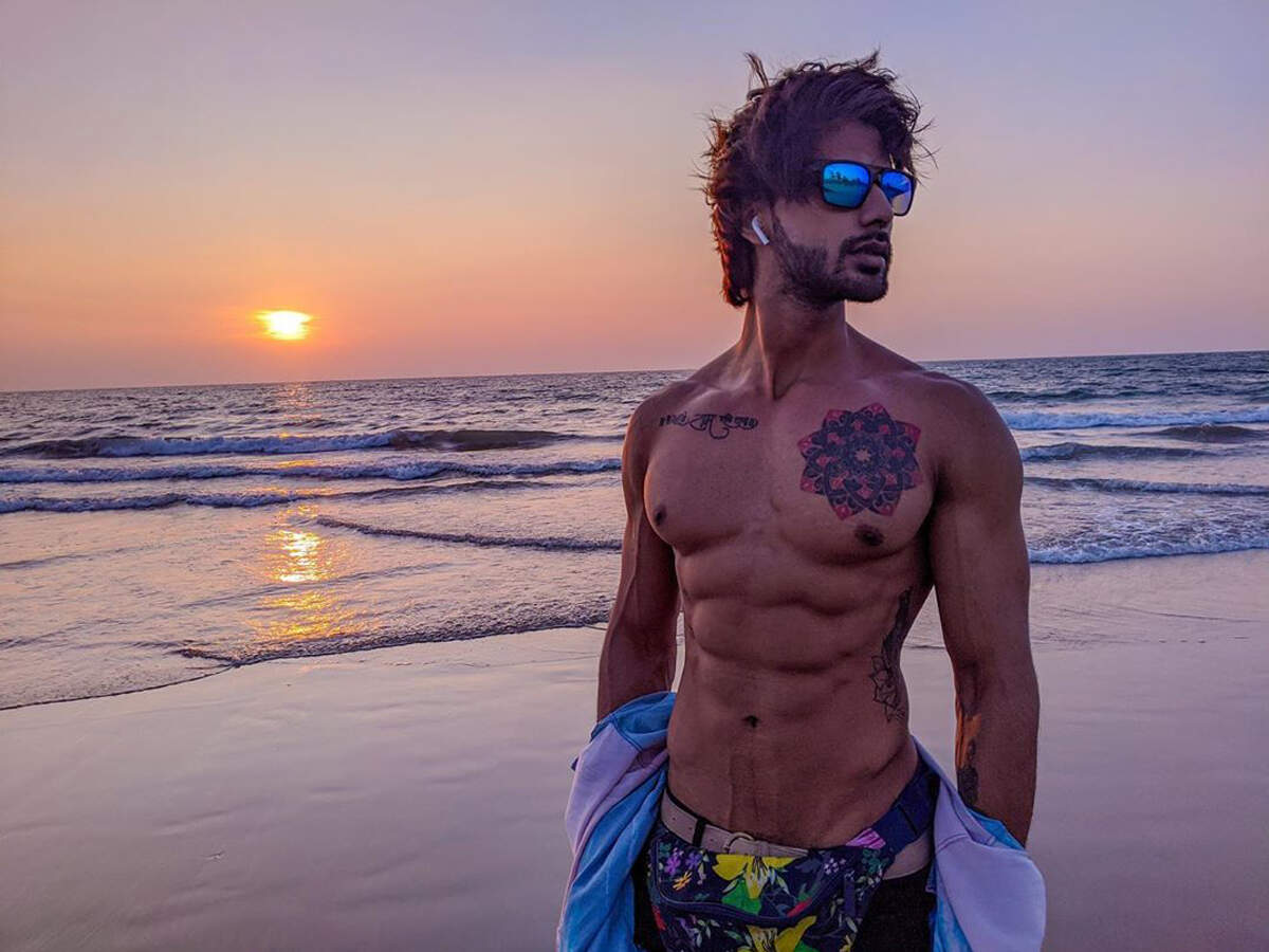 Natural musclebuilding supplements that sell out across the USA, land