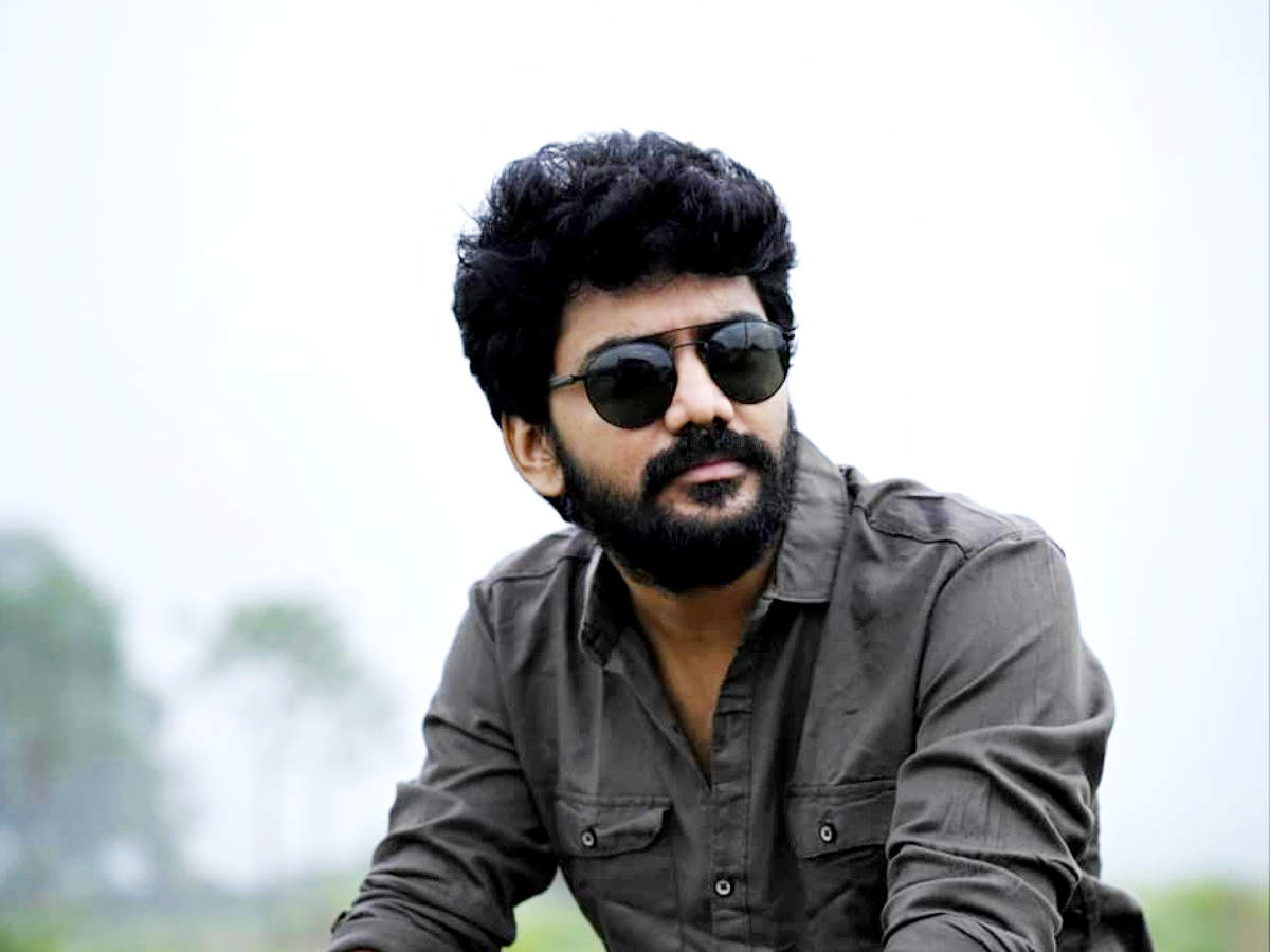 Bigg Boss Tamil 3 fame actor Kavin's new look leaves fans in complete awe;  see pic - Times of India