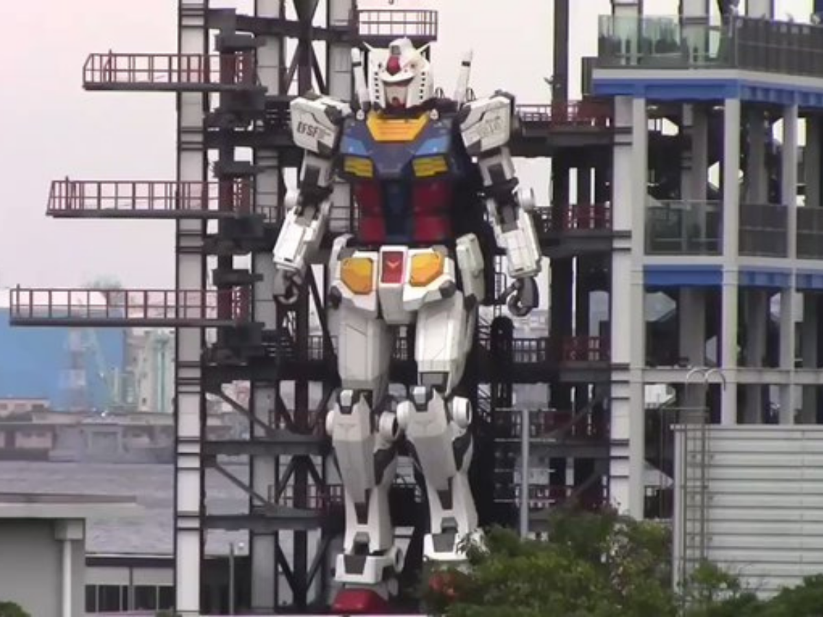 60 ft gundam robot