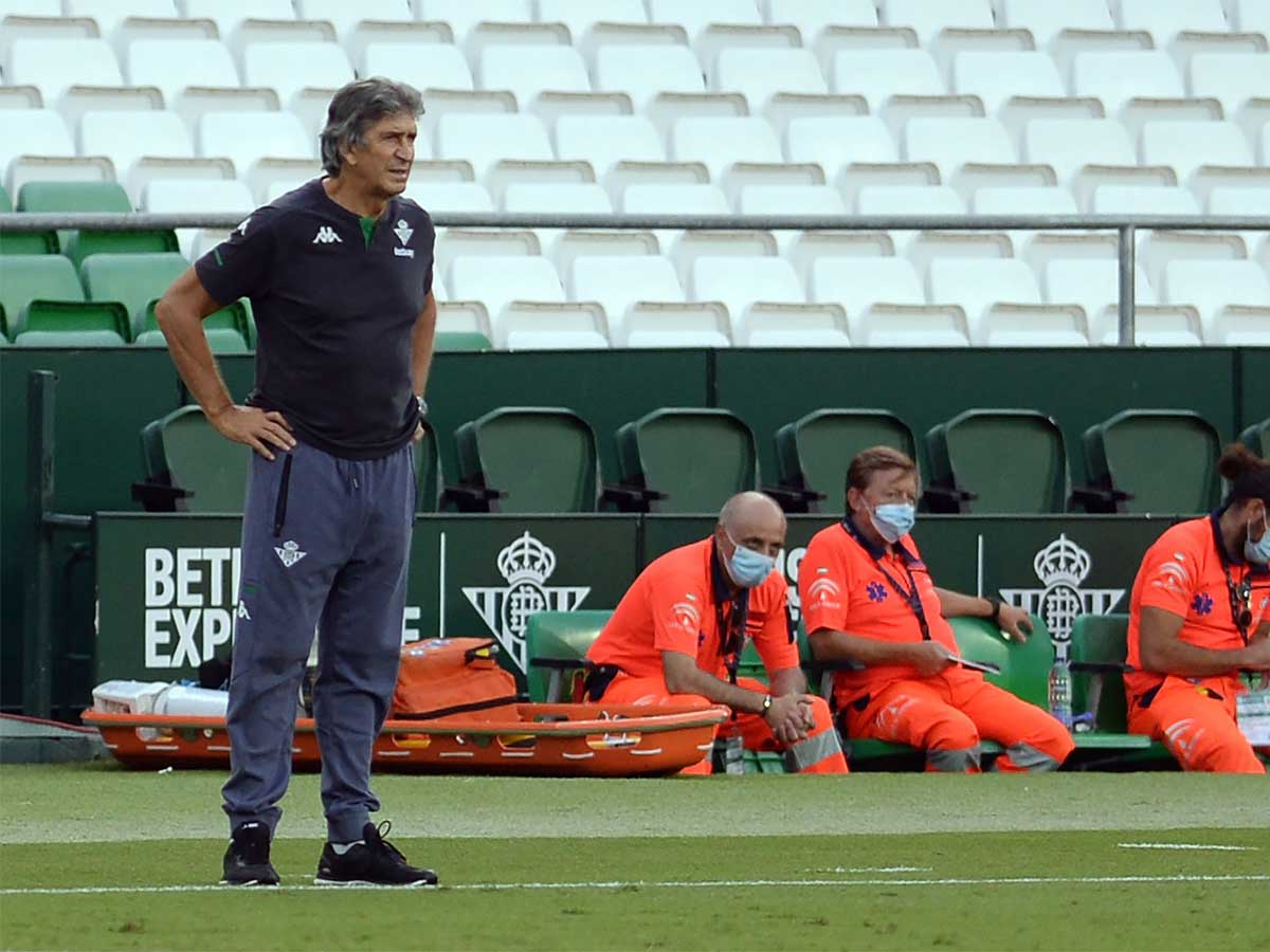 real betis coach pellegrini curses var in defeat to real madrid football news times of india real betis coach pellegrini curses var