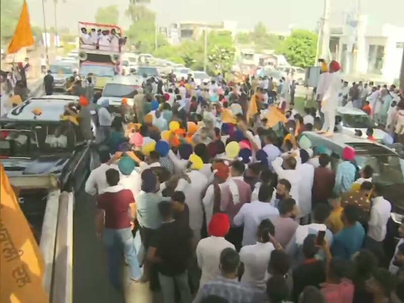 Punjab Farmers Protest Akali Dal S Three Kisan Marches Against Farm Bills Begin Chandigarh News Times Of India