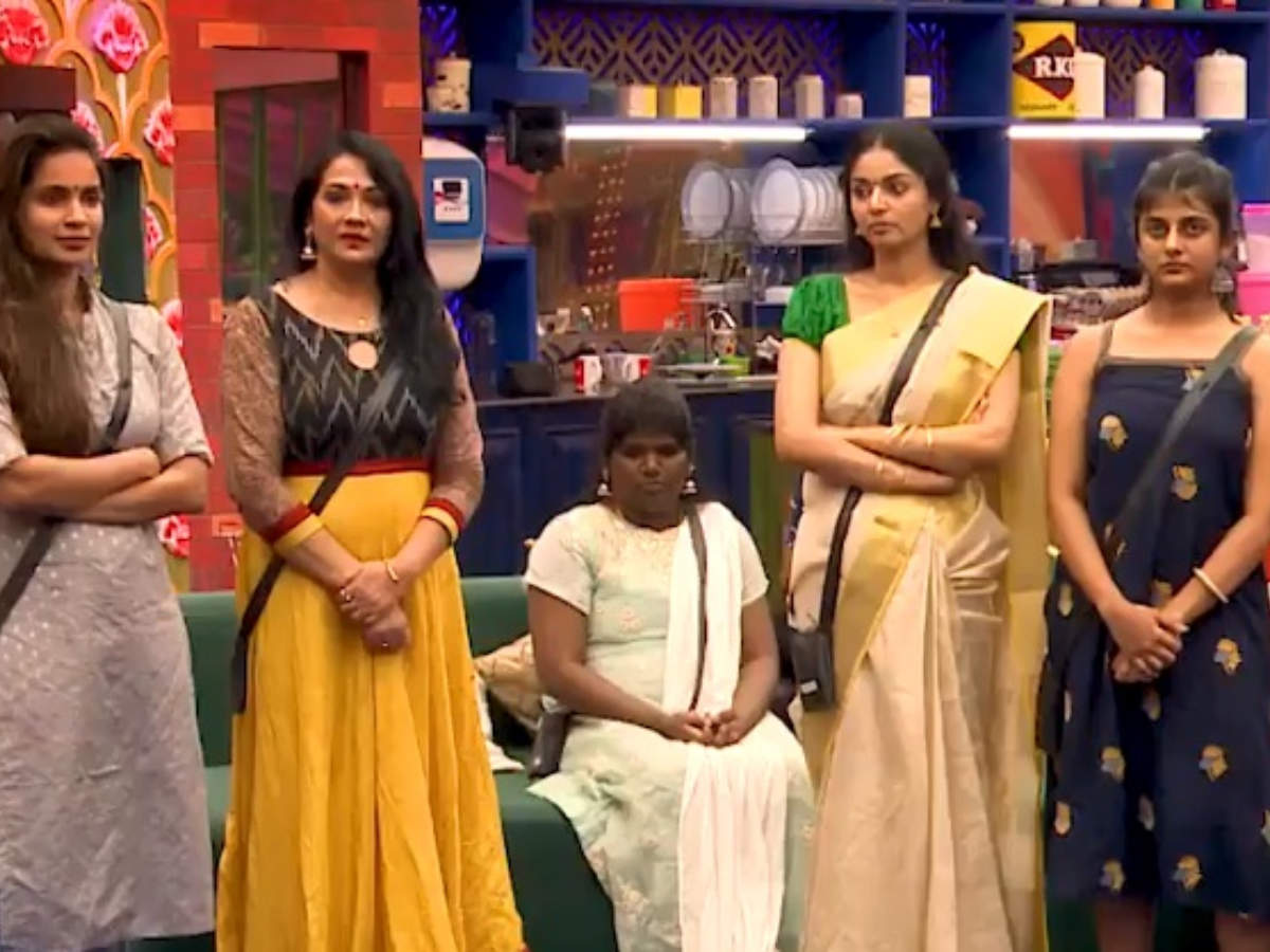 Bigg Boss Tamil 4 Sanam Gabriella Rekha And Samyuktha Shortlisted For Eviction Process Times Of India