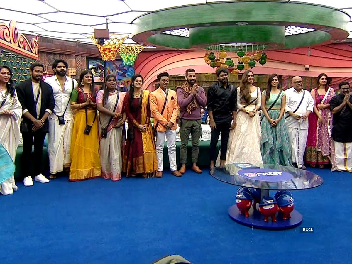 Bigg Boss Tamil 4 October 10 Day 6 Highlights Kamal Haasan Roasts The Housemates Sanam Shetty Gets Offended Over Balaji Murugadoss S Comments Times Of India