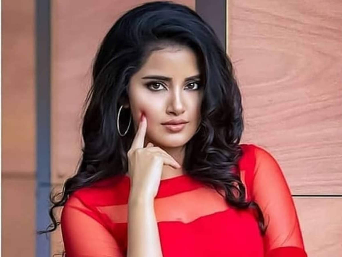 Confirmed Anupama Parameswaran To Play The Leading Lady In 18 Pages Telugu Movie News Times Of India