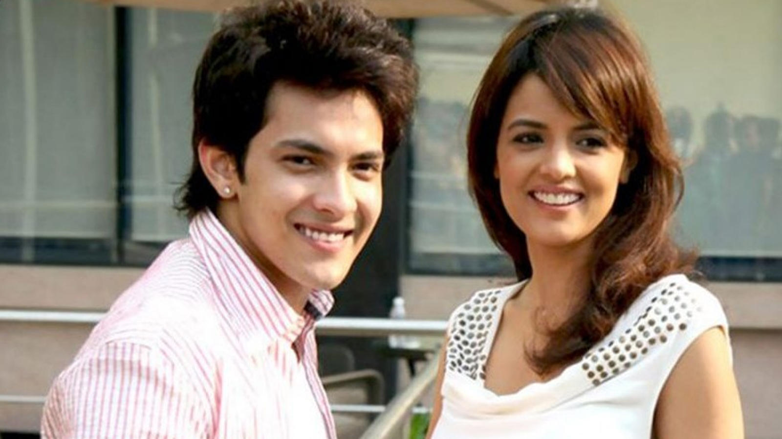 Aditya Narayan And Shweta Agarwal To Get Married In A Simple Temple On December 1 2020 Hindi Movie News Bollywood Times Of India Poslednie tvity ot meghana narayan (@narayanmeghana). aditya narayan and shweta agarwal to get married in a simple temple on december 1 2020