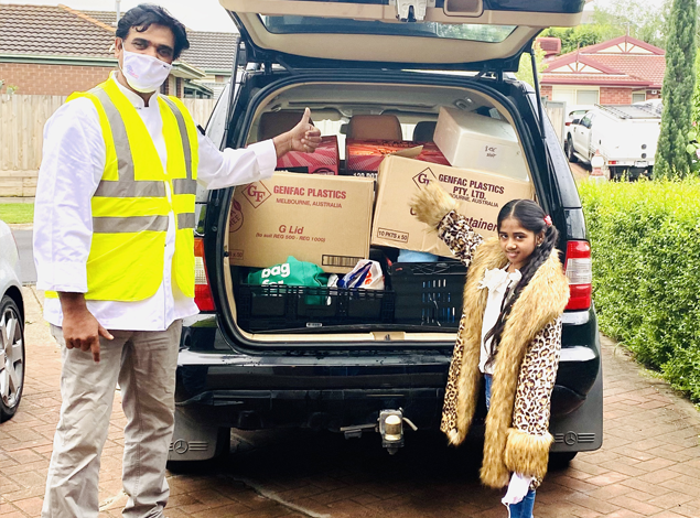 From Gulf war to the pandemic, Indian chef is on a one-man mission to feed  the hungry | India News - Times of India