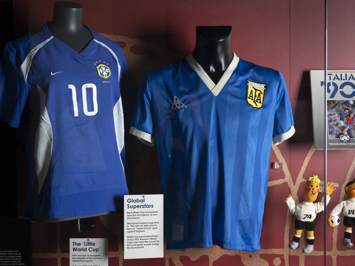 MARADONA Retro Football Jersey World Cup 1986 Argentina Shirt Team Large Messi 