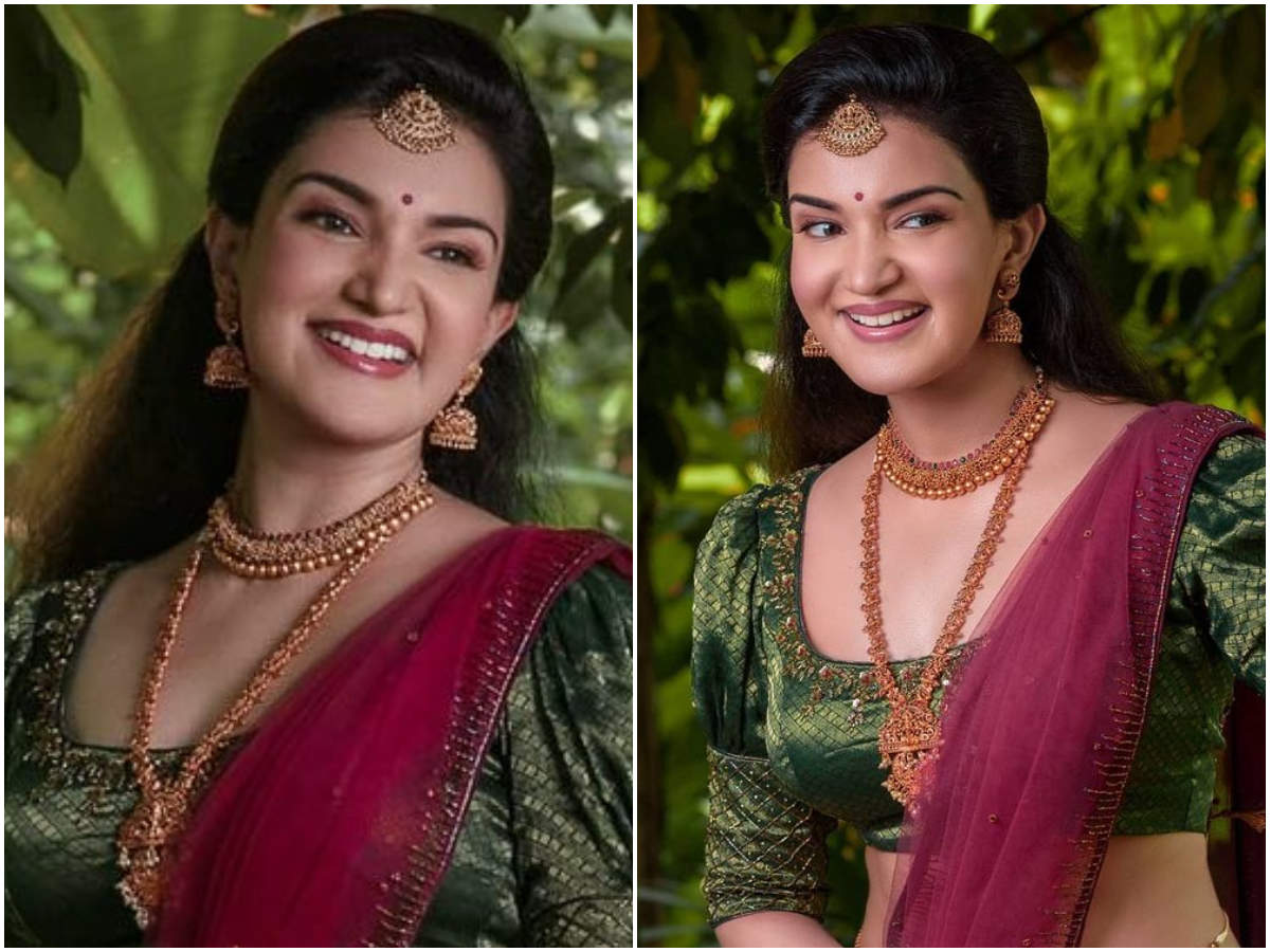Honey Rose is a vision to behold in THIS ethnic lehenga | Malayalam Movie News - Times of India