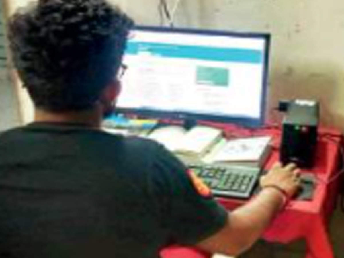 While many colleges have already commenced online classes, other colleges are planning to start virtual teaching within the next two weeks to prevent any more delay in completing the syllabus.