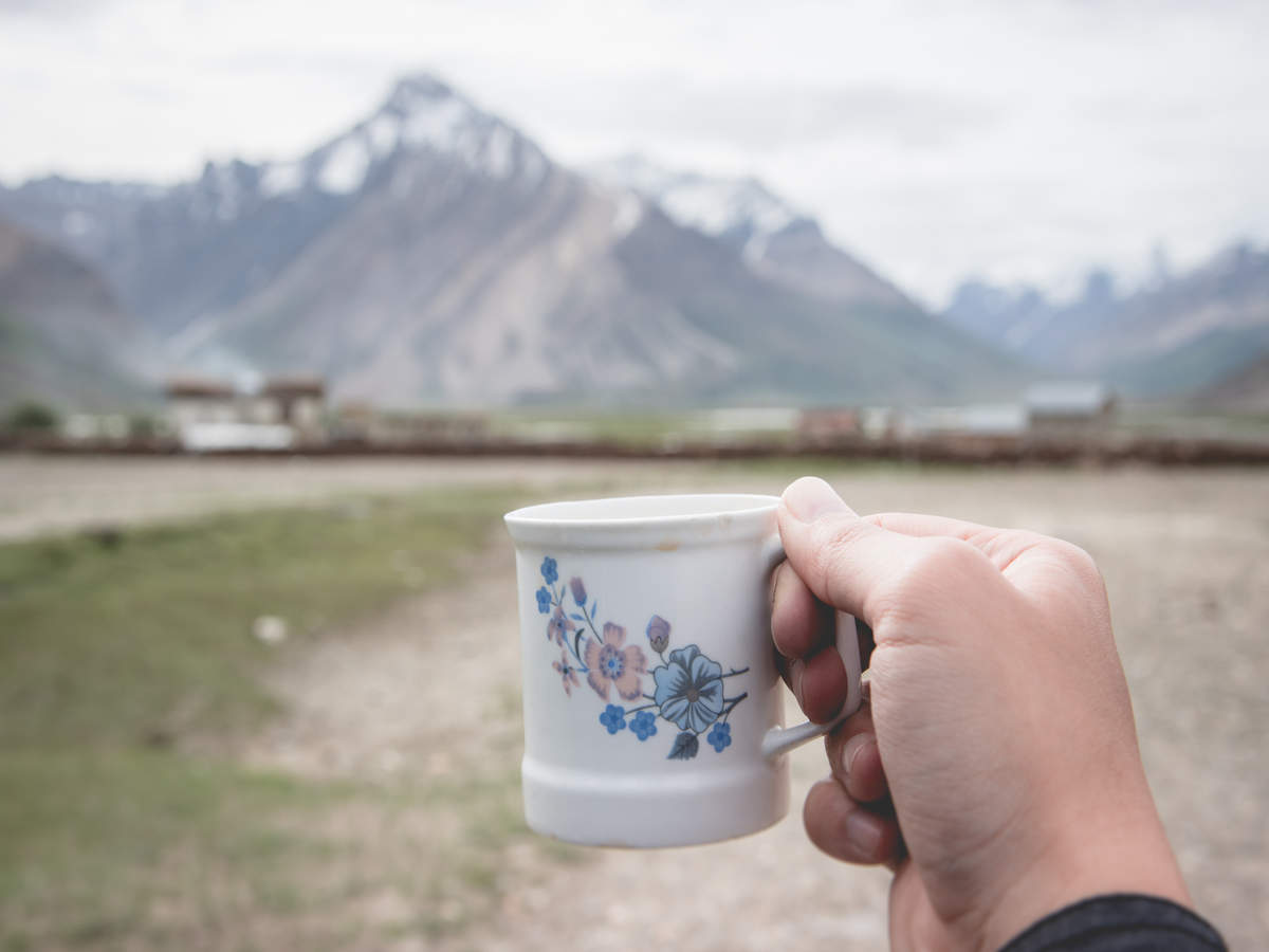 Finding traditional beverages in Kashmir