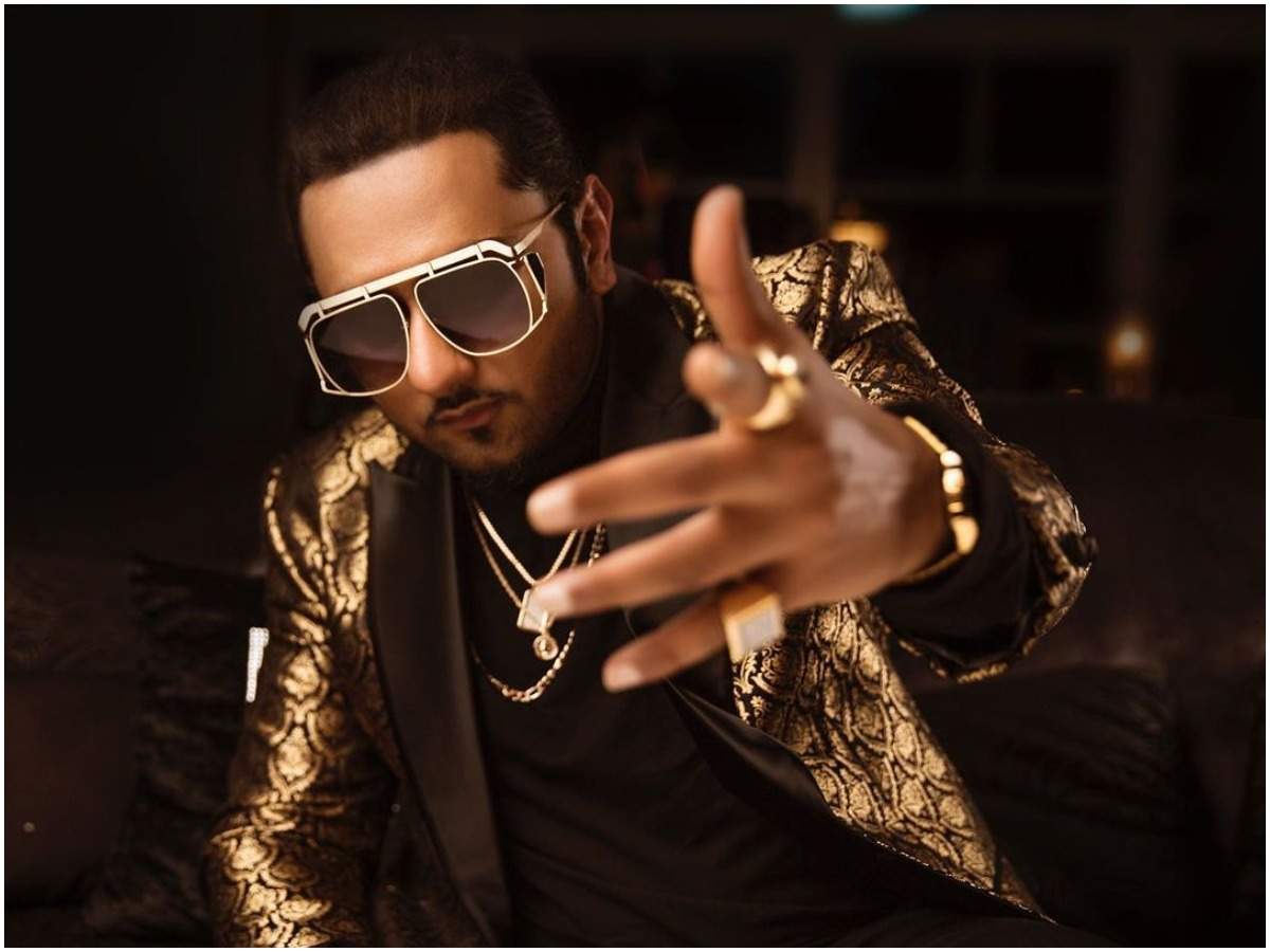 Yo Yo Honey Singh I Don T Feel Competitive While Working With Youngsters Hindi Movie News Times Of India