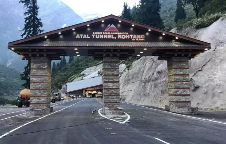 Atal Tunnel: Prior permission essential to cross it at night