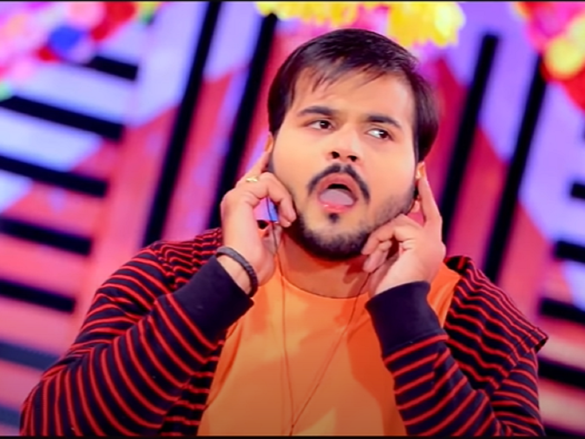 Arvind Akela Kallu releases a new entertaining song 'Wrong Number' |  Bhojpuri Movie News - Times of India