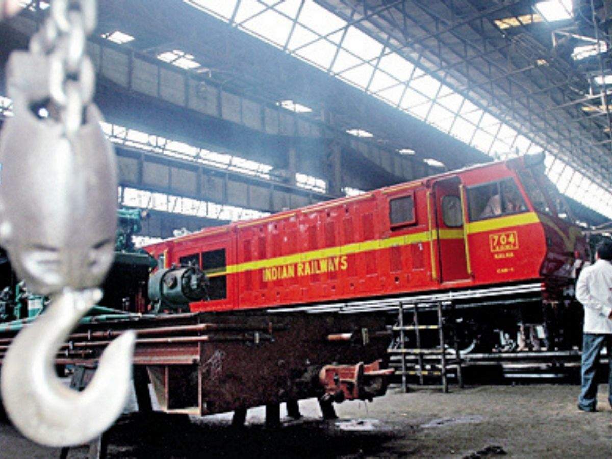 The CR has ordered a probe into Wednesday’s incident at the Parel railway workshop