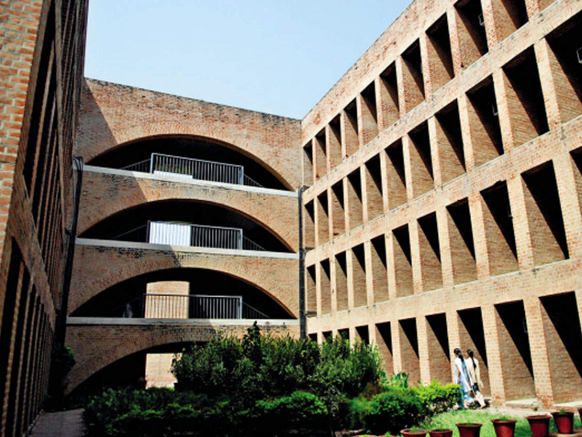 ICOMOS has offered technical guidance and advice through their experts for the restoration of the IIM-A buildings