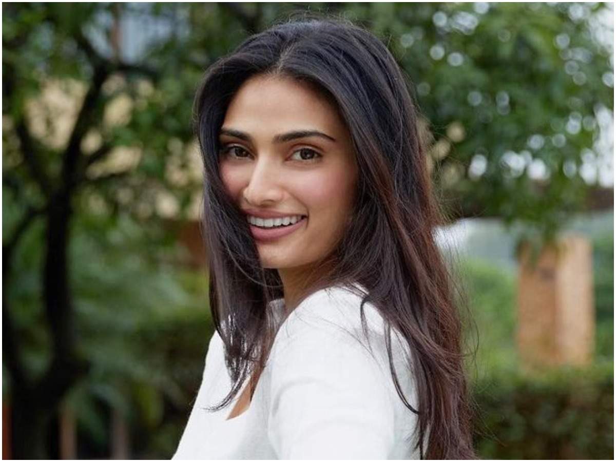 Here's what Athiya Shetty has to say about 2020 | Hindi Movie News - Times  of India