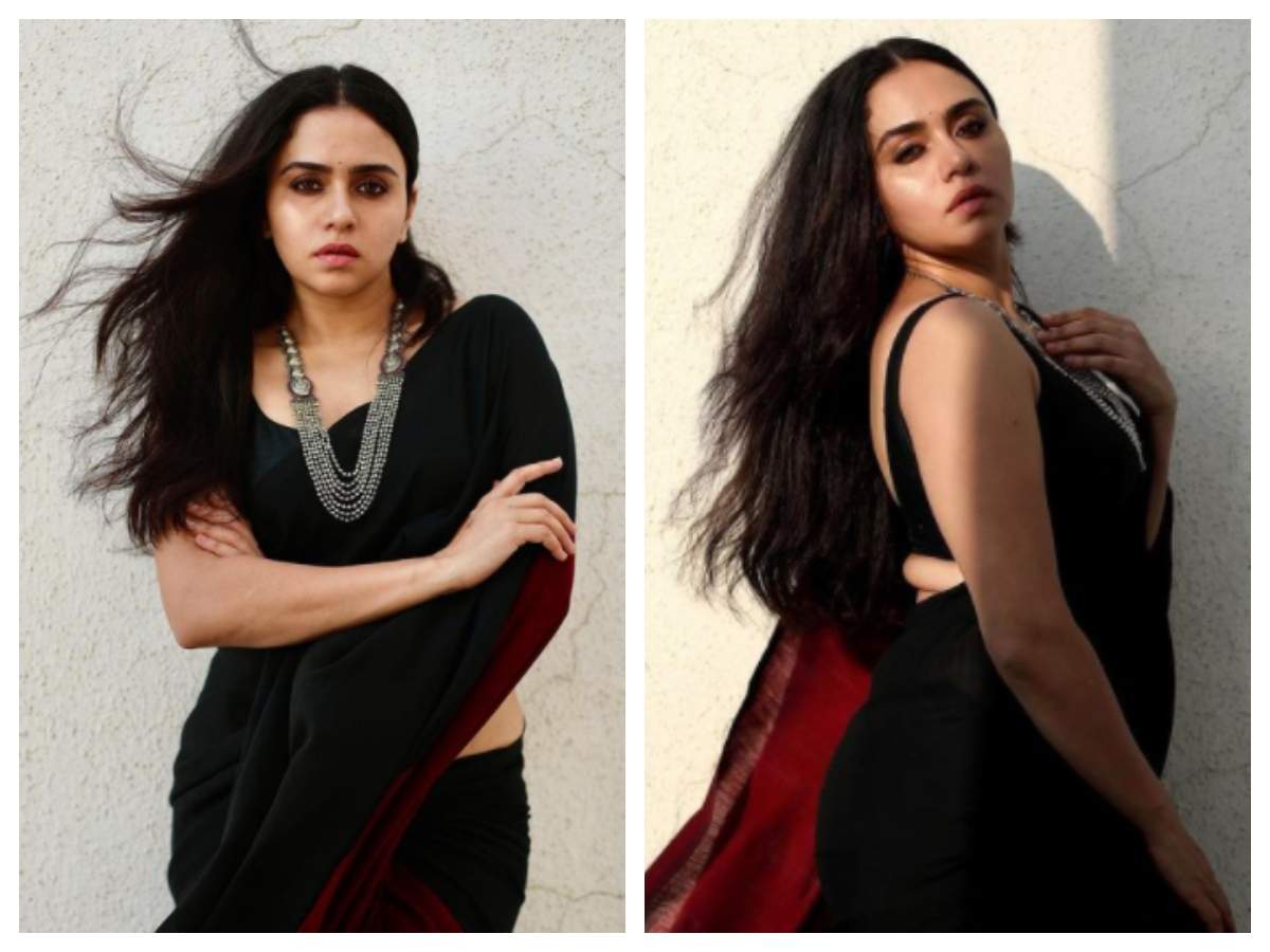 Photo Alert! Amruta Khanvilkar looks exquisite in this black saree; see pics | Marathi Movie News - Times of India