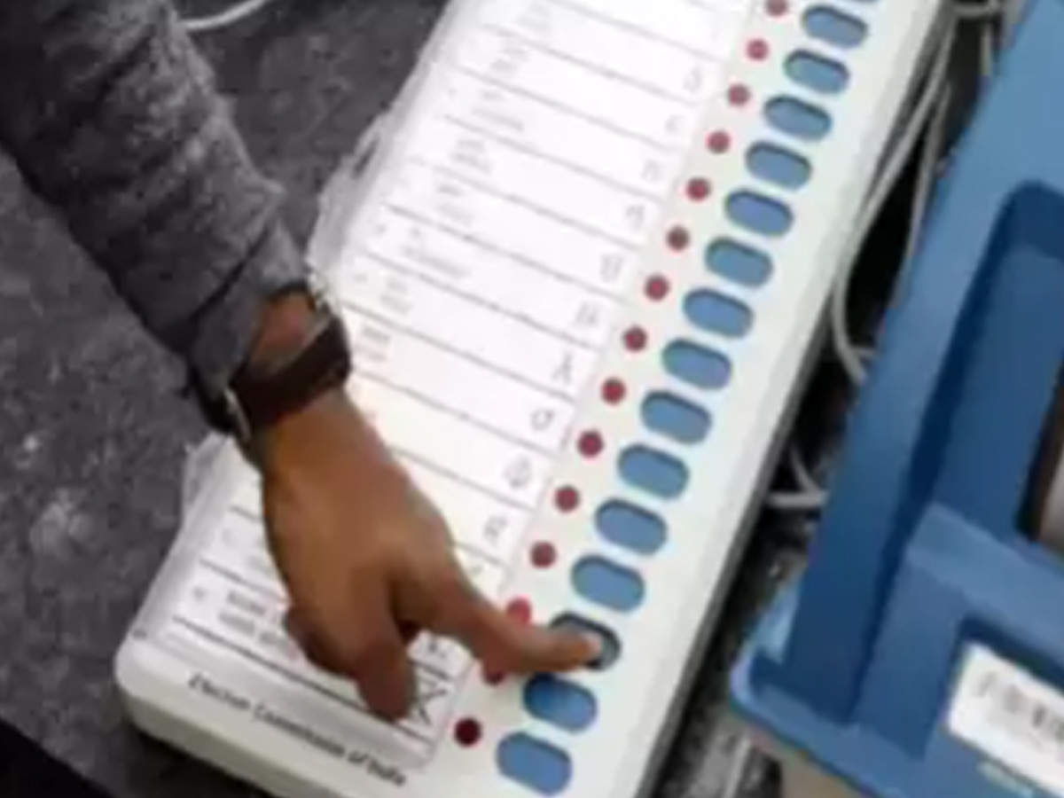 Polling under way for gram panchayat elections in Maharashtra | Pune News -  Times of India