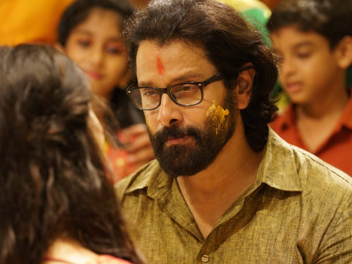 Vikram to play a double role in 'Cobra'? | Tamil Movie News - Times of India